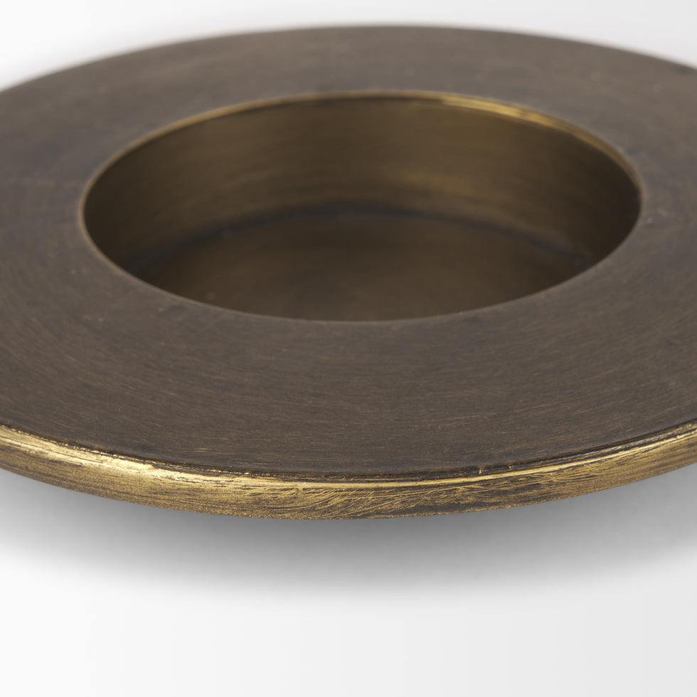 Mercana - Vivian Candle Holders in Gold, Metal