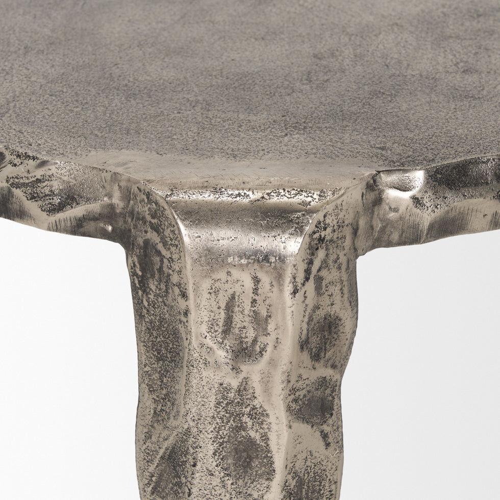 Mercana - Randy Accent Table in Silver, Metal
