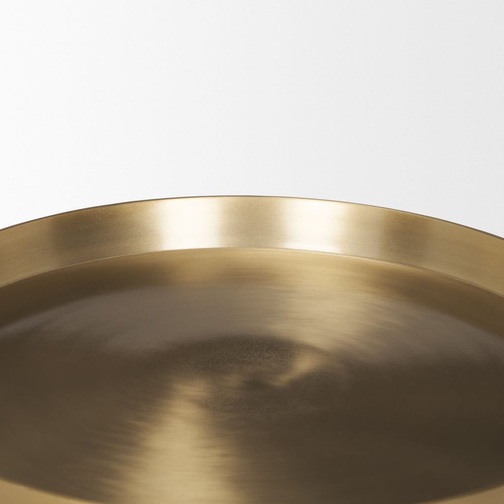Mercana - Roland Accent Table in Gold, Metal