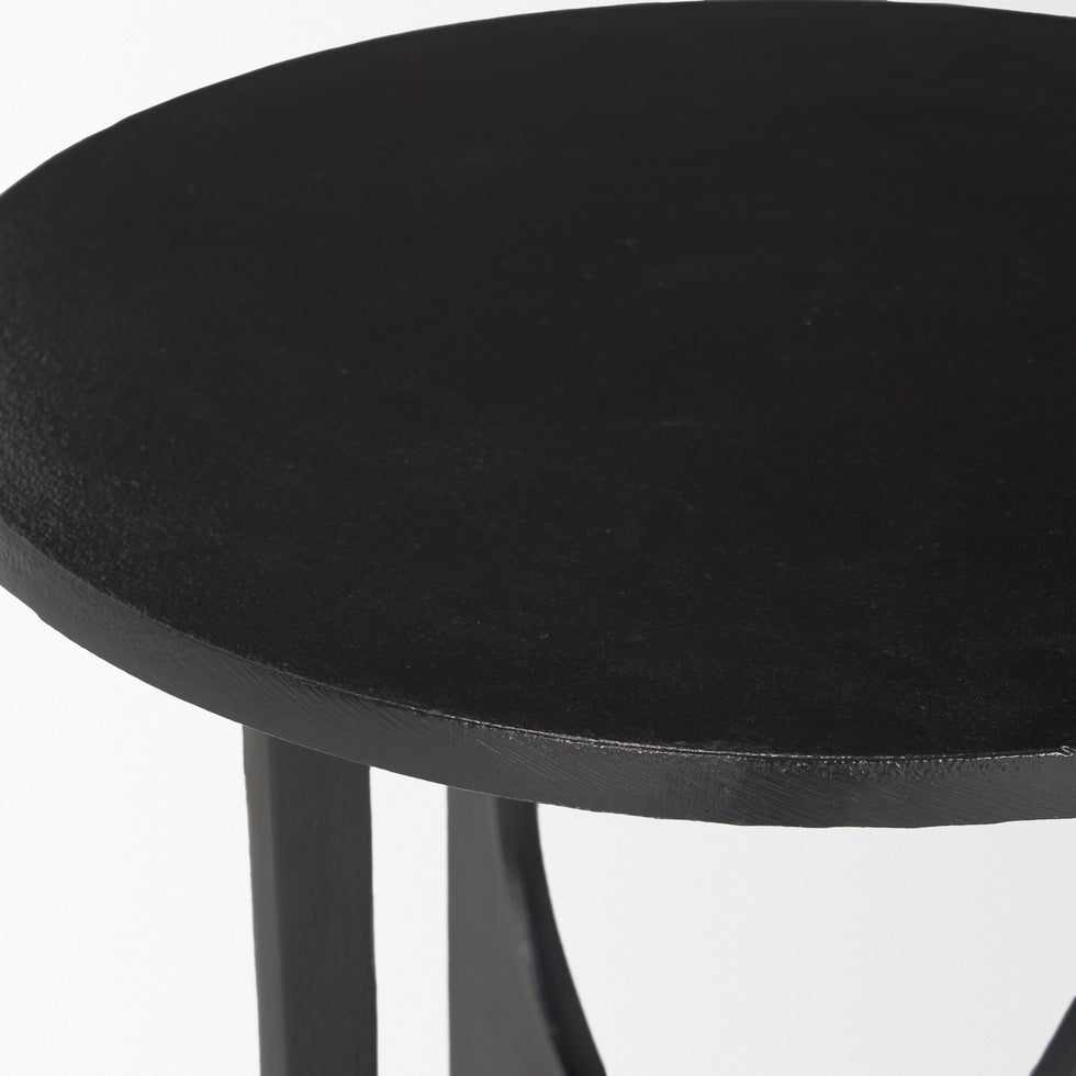 Mercana - Sobi Accent Table in Black, Metal