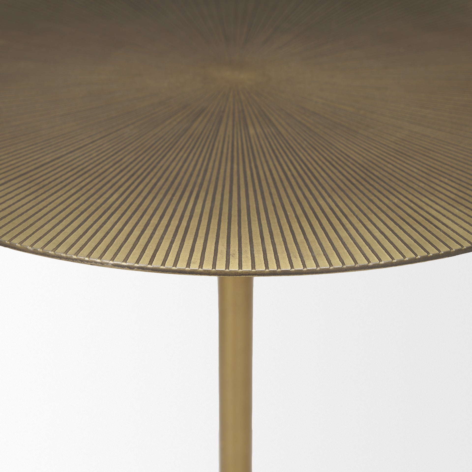 Mercana - Rini Accent Table in Gold, Stone