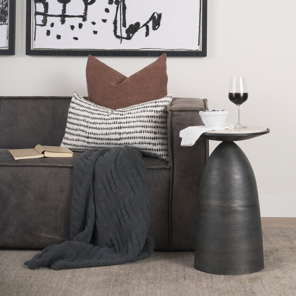 Mercana - Russo Accent Table in Gray, Metal
