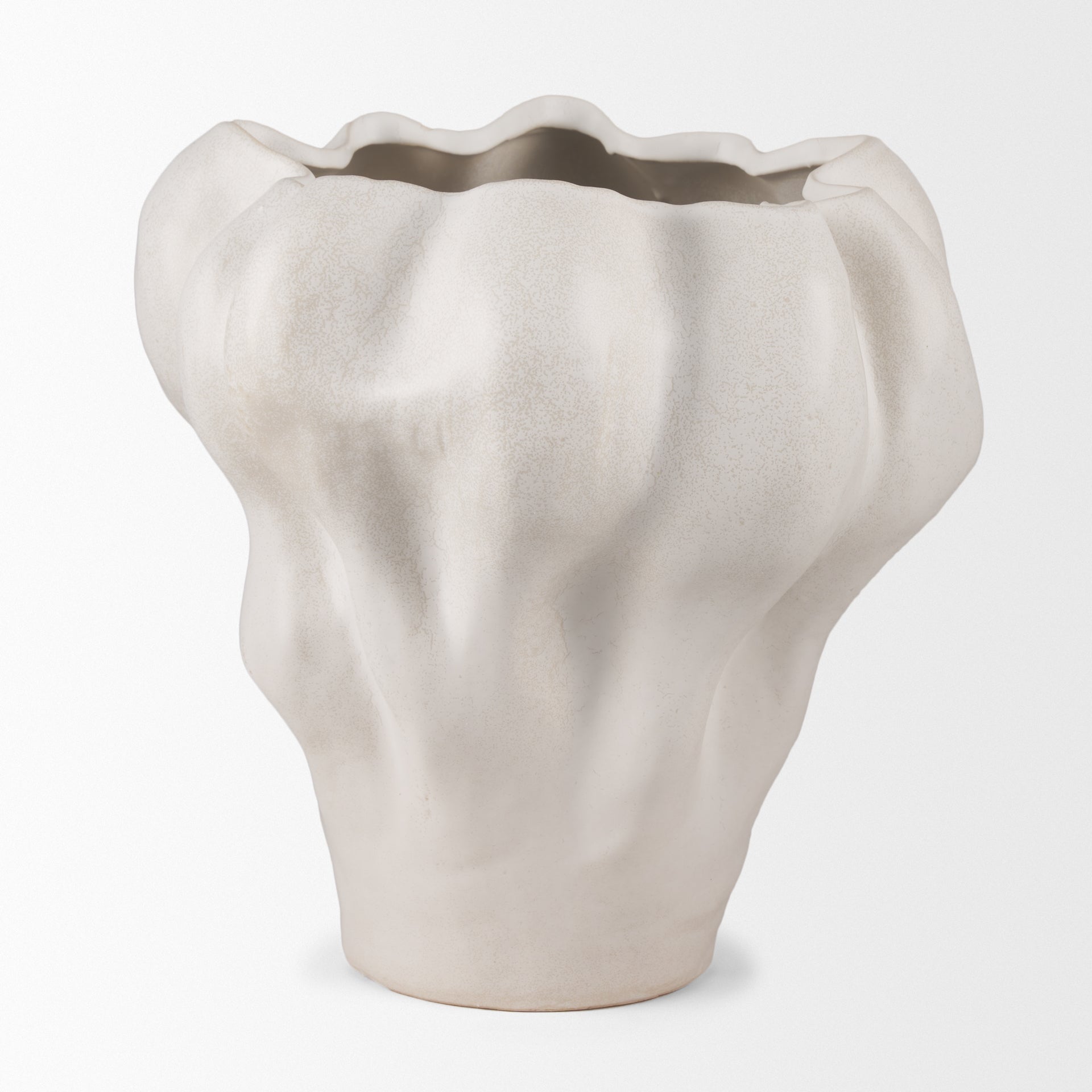 Mercana - Vanna Vase in Cream, Ceramic