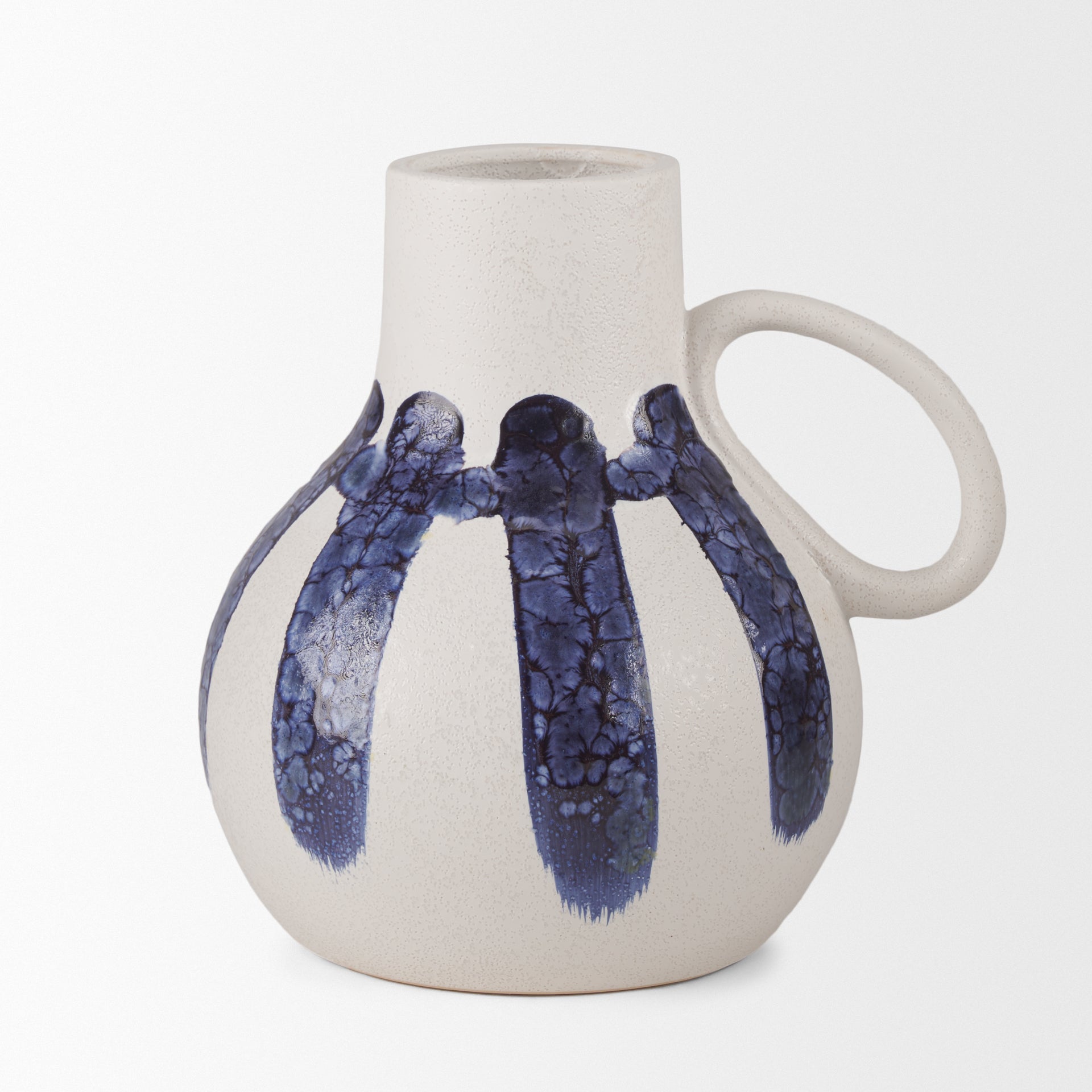 Mercana - Truett Jug in White, Ceramic