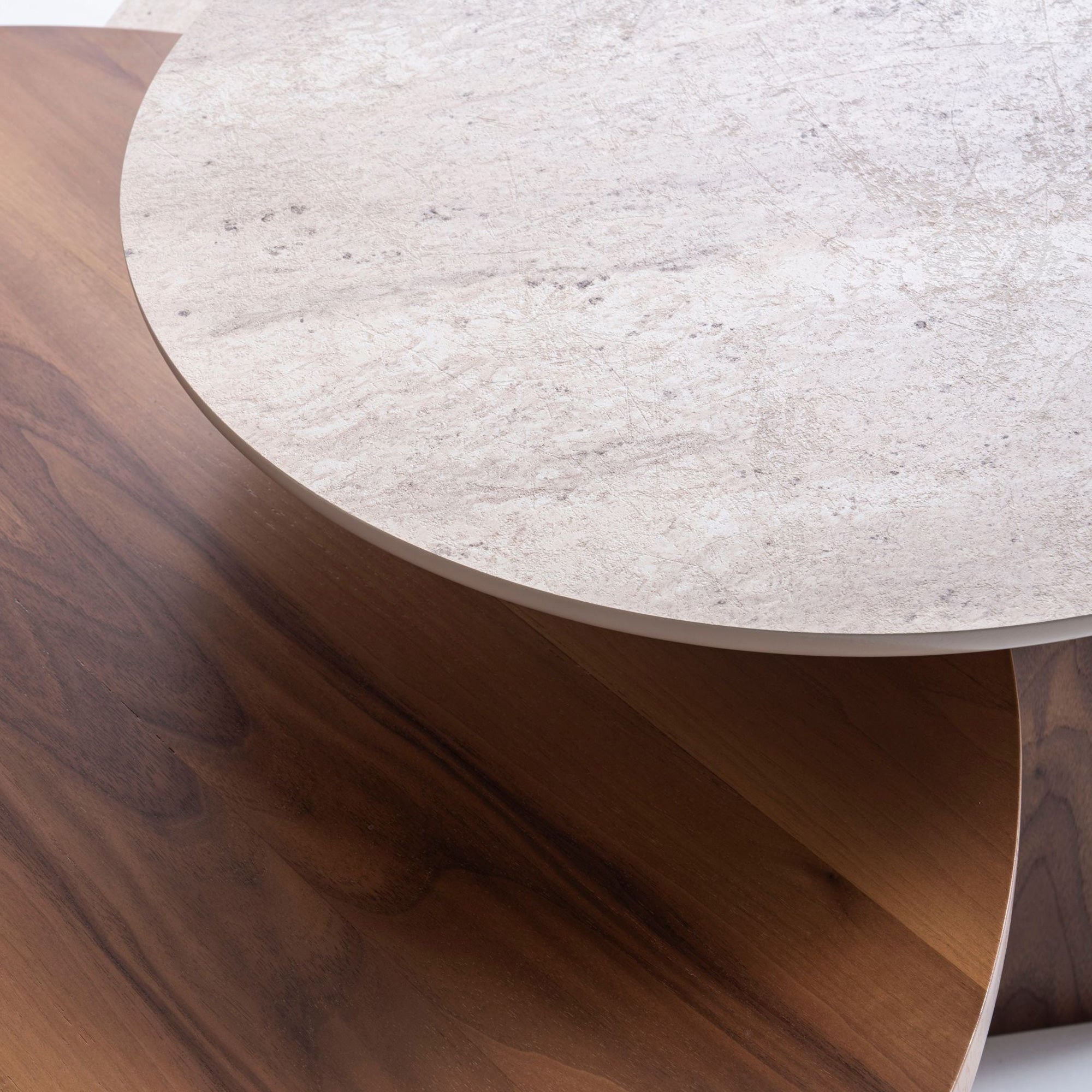 Nova - 674 Coffee with End Table