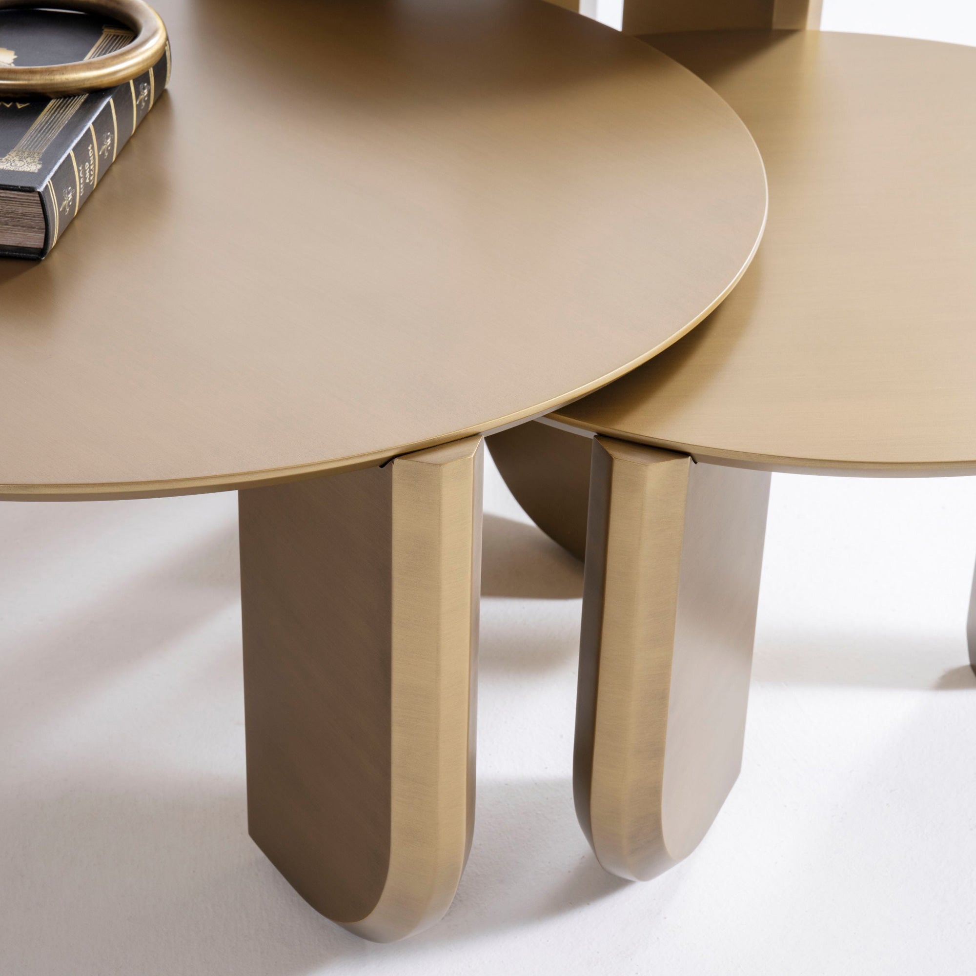 Nova - 720 3 Pc Coffee Table Set