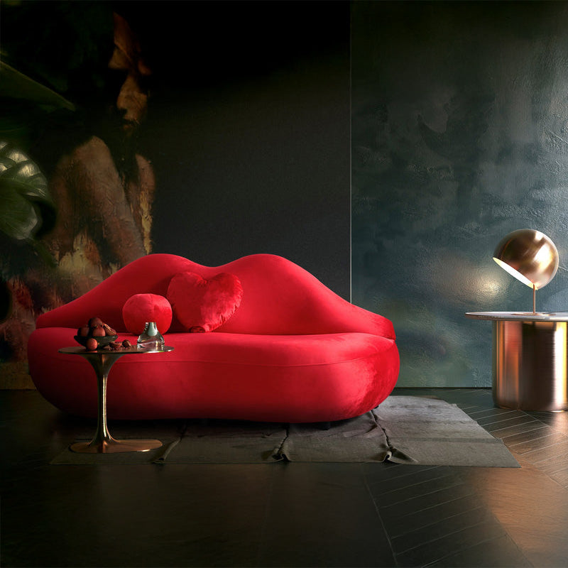 Nova - Lips Loveseat