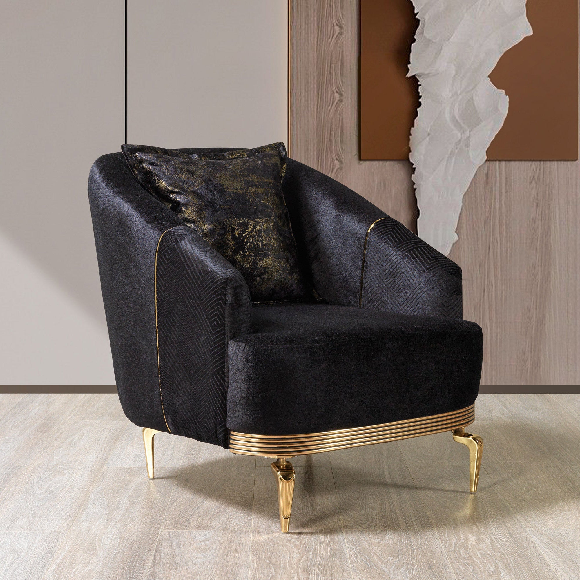 Nova - Santana Black Velvet Chair