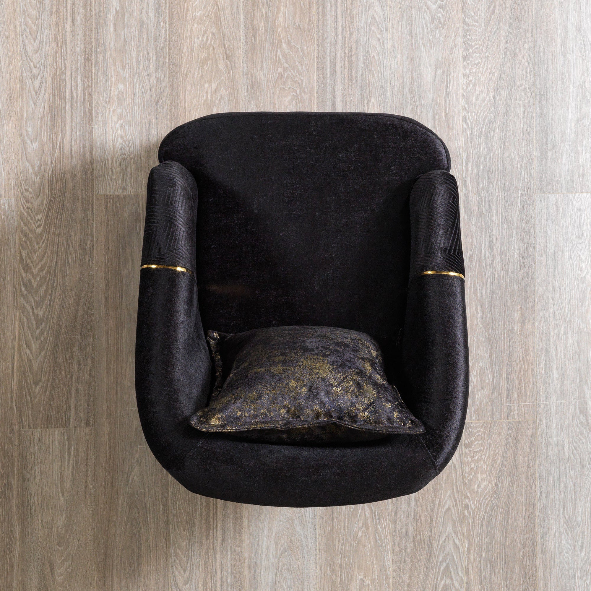 Nova - Santana Black Velvet Sofa 89" & Loveseat 69"