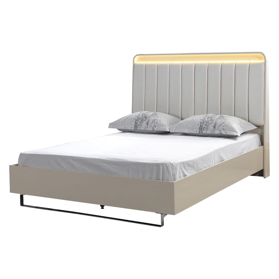 Nova - Viola Cream High Gloss Lacquer 4-Piece Queen Bedroom Set