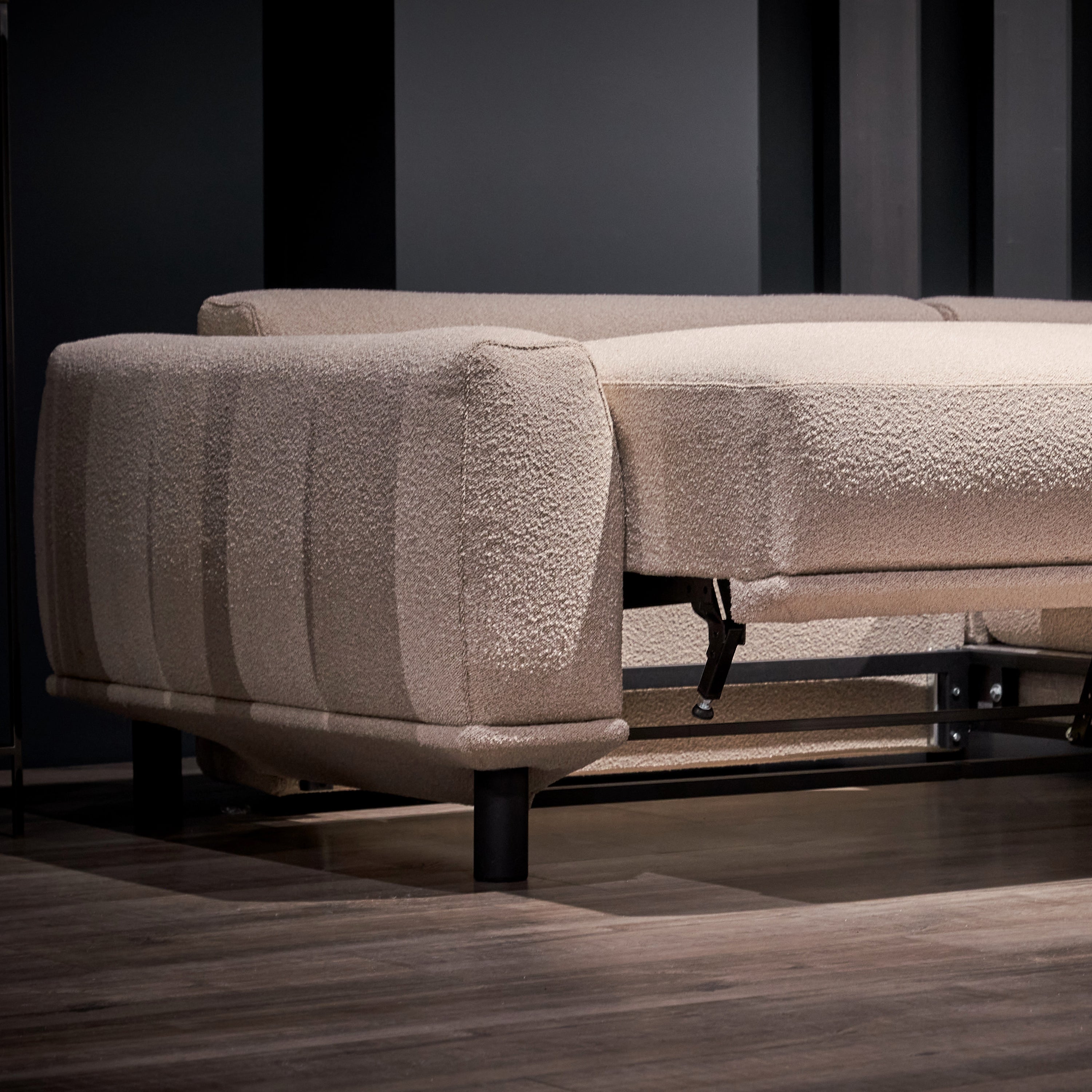 ROSHE - Ezari Corner Sofa