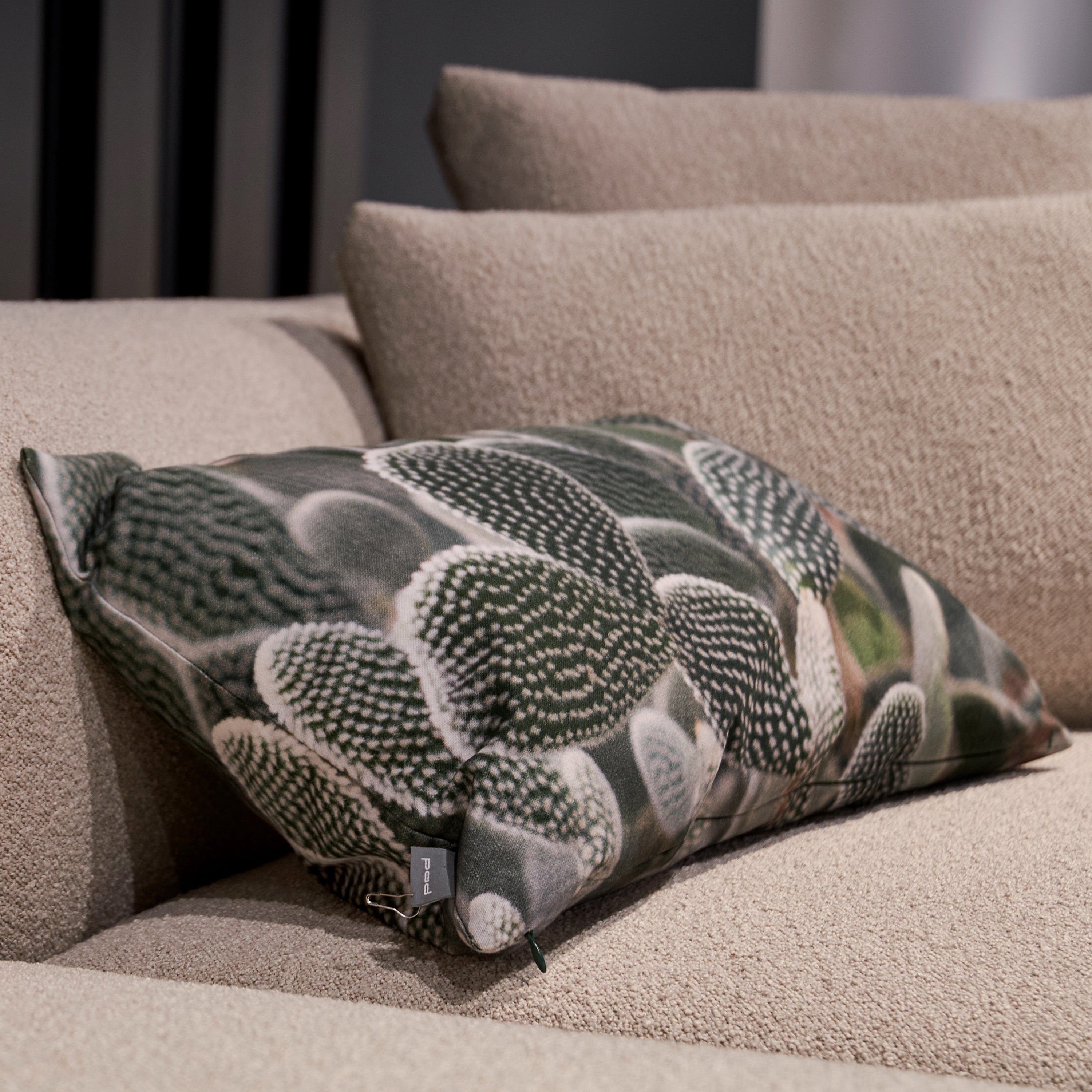 ROSHE - Ezari Corner Sofa