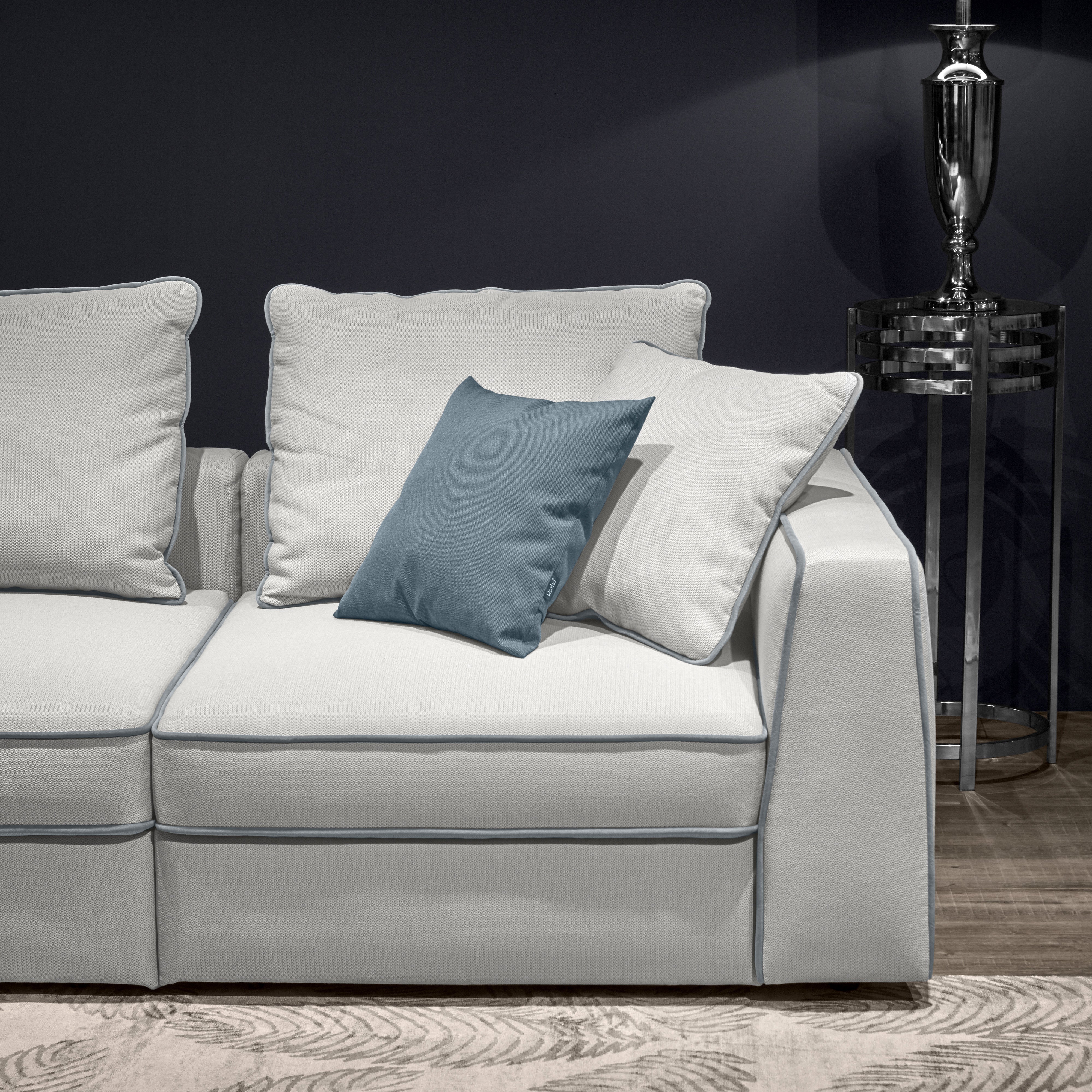 ROSHE - Cartier Straight 3-Seater Sofa