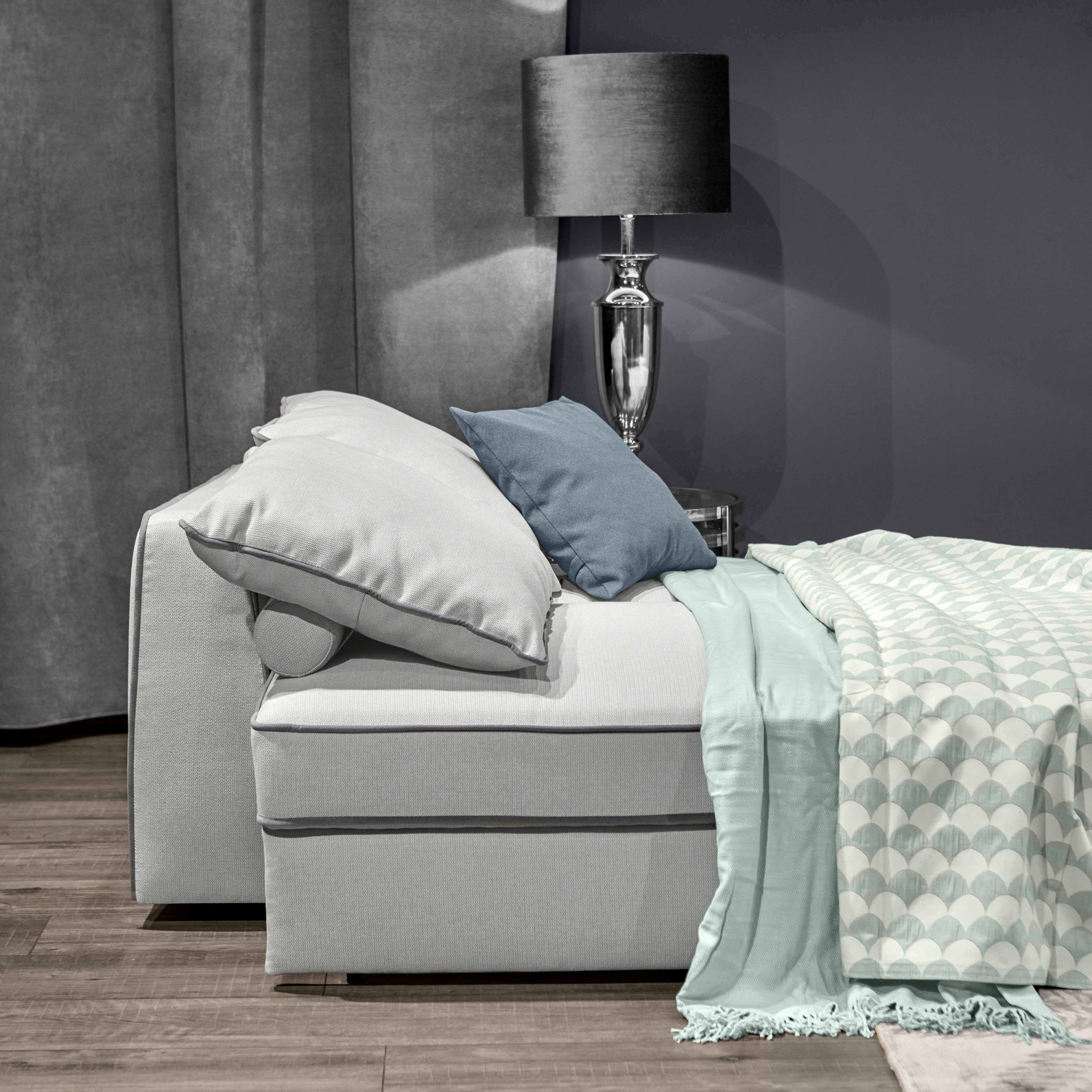 ROSHE - Cartier Straight 3-Seater Sofa