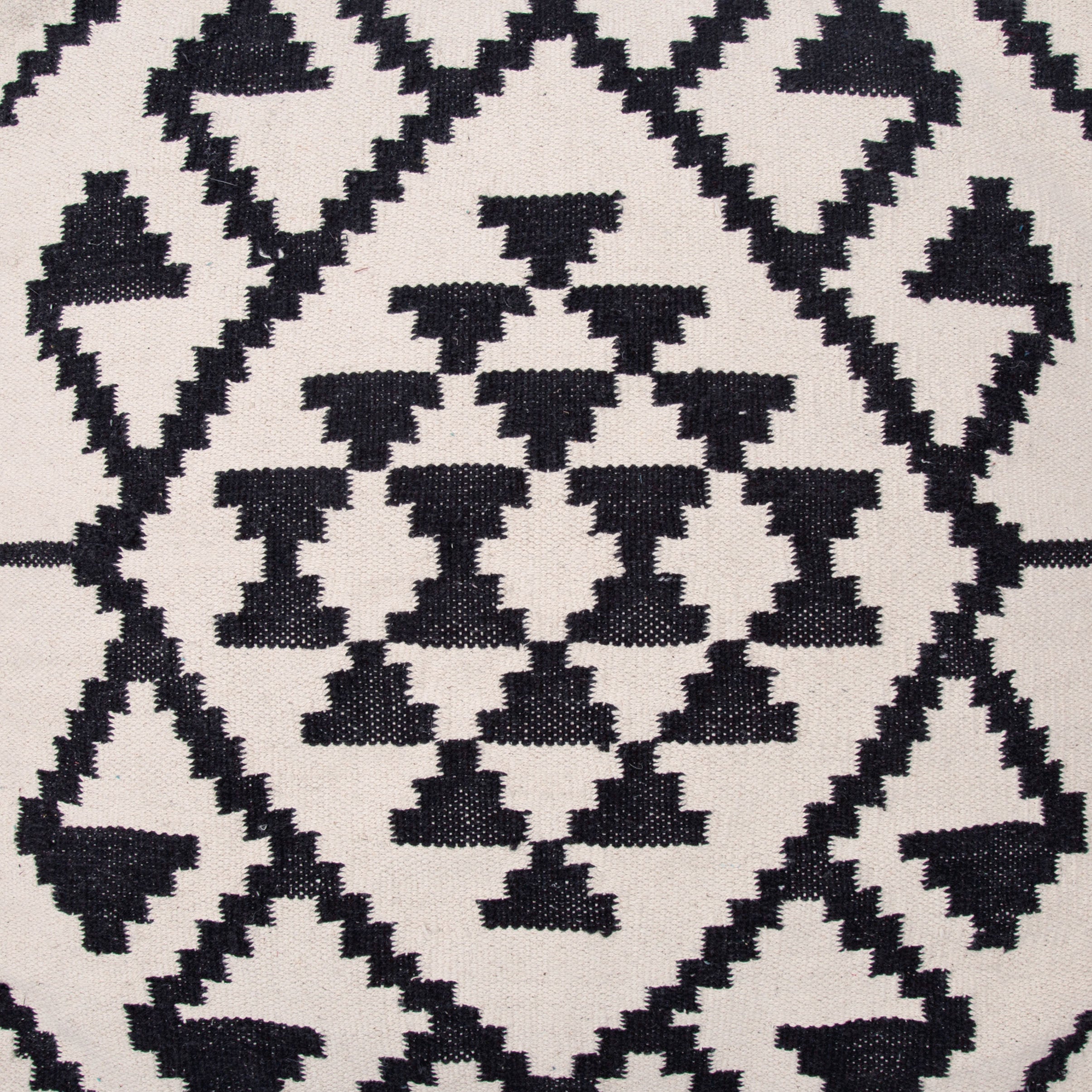 ZUO - Lizardo Ottoman in Beige/Black