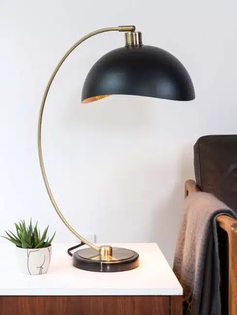 desk lamp