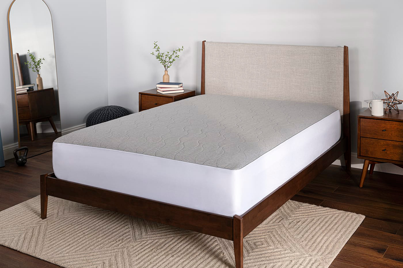 If you are looking for quality and ease of use for your bed and mattress, then choose Bedgear Air-X Mattress Protector