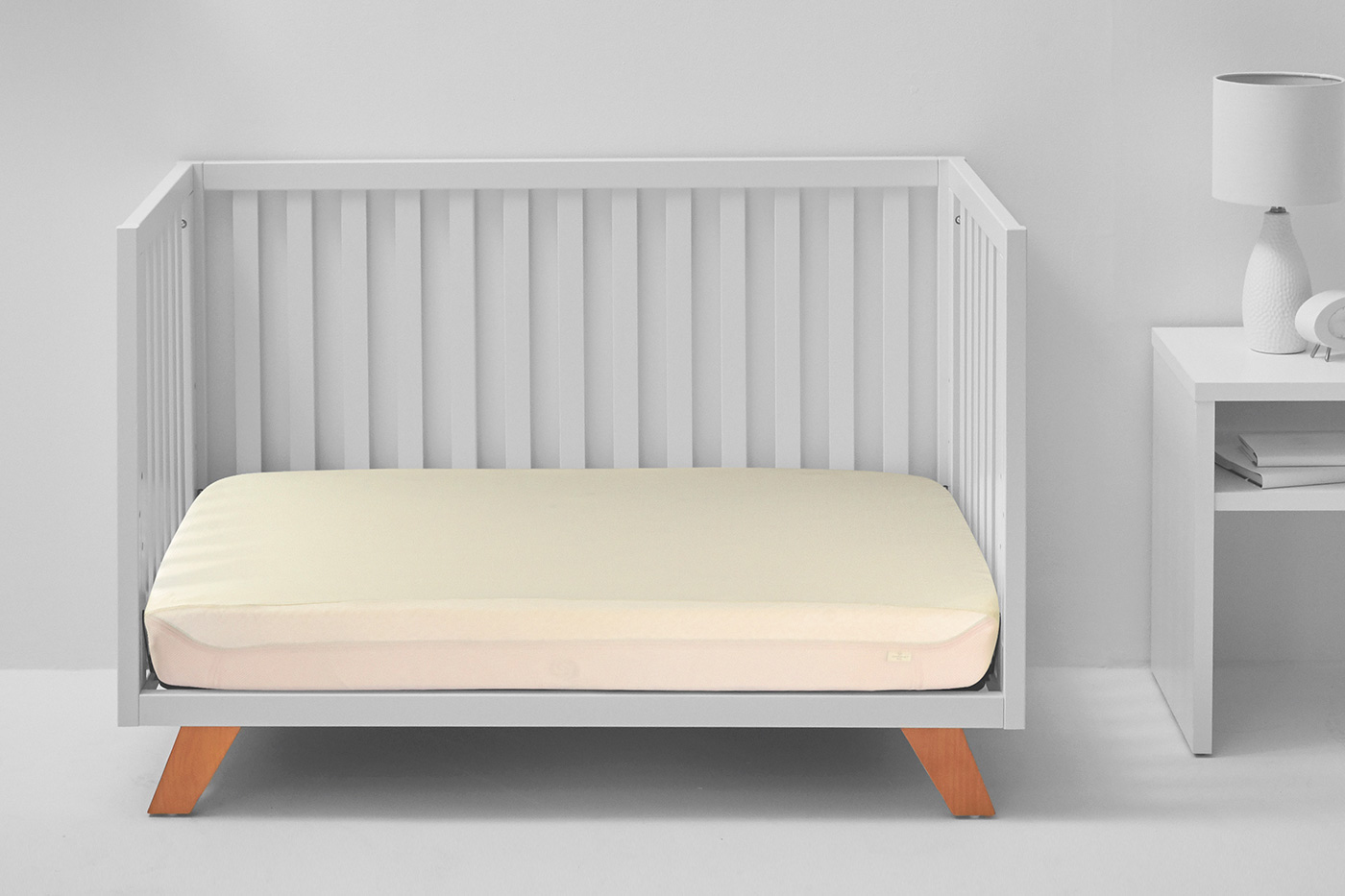 Designed with attention to every detail, so your baby will only get a comfortable sleep, and you peace of mind in perfection Bedgear Dri-Tec Performance Crib Sheets