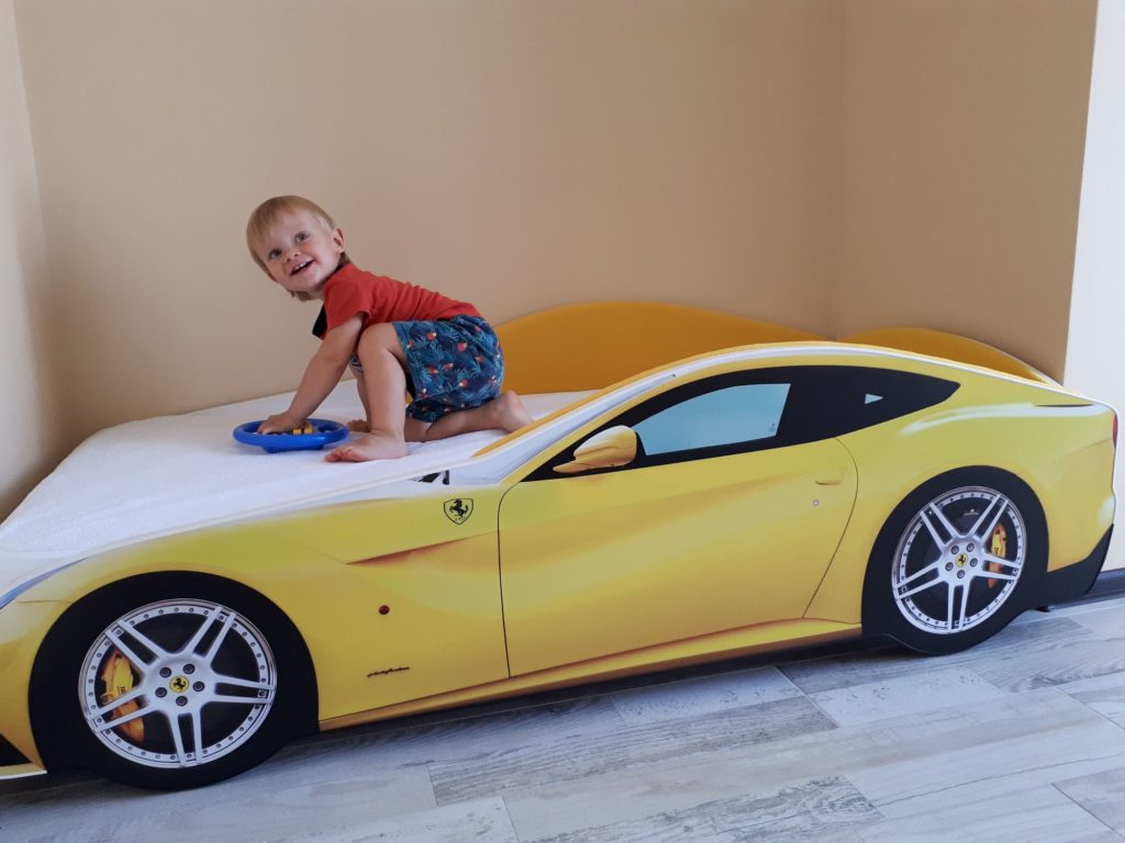 Choosing Beddings For The Children Brand Car