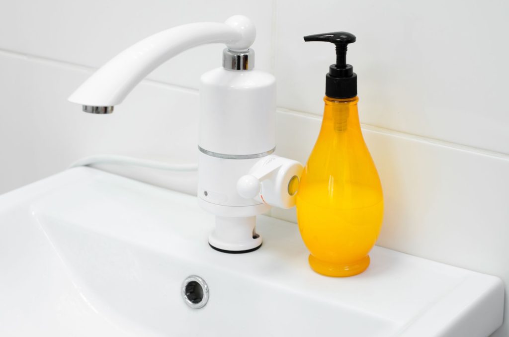 Faucets Made Of Abs Plastic White
