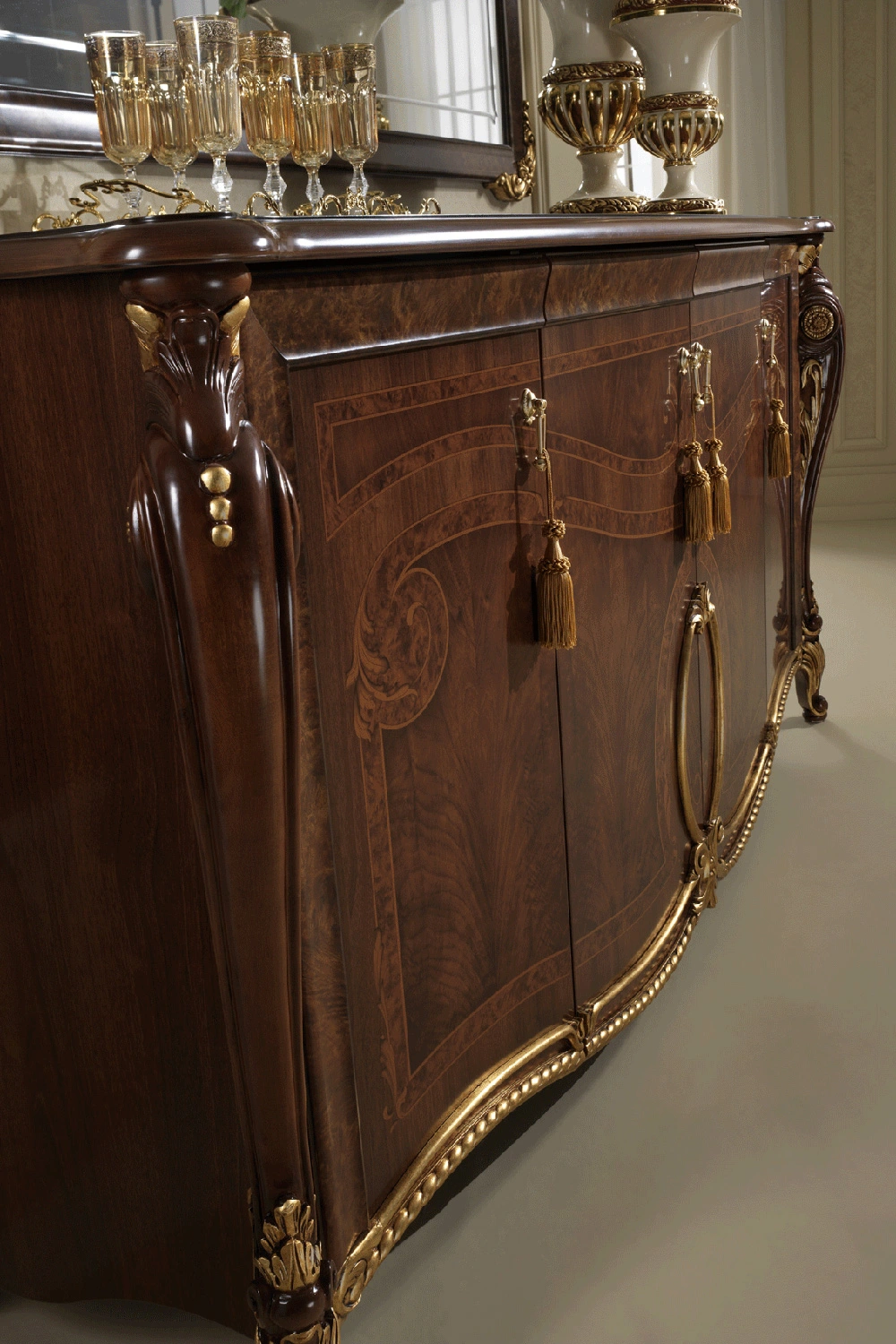Arredoclassic™ - Donatello 4 Door Buffet. Color: Brown/Gold, Width: 82", Depth: 22", Height: 40", Weight: 279 lbs, Material: Wood veneer, MDF, Finish: High Gloss Lacquer
