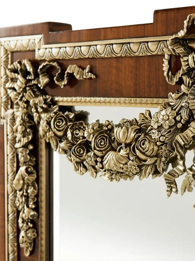 A beautiful mirror for the home