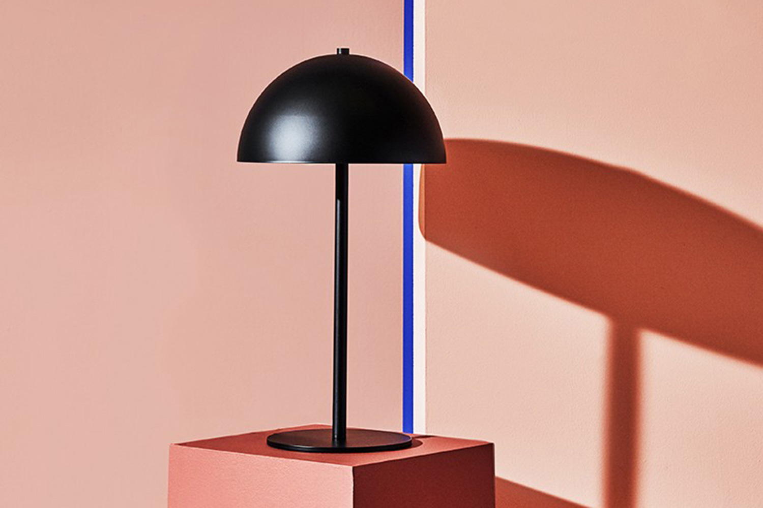 Nuevo™ Rocio Table Light - Matte Black- Minimalist stylish black office lamp
