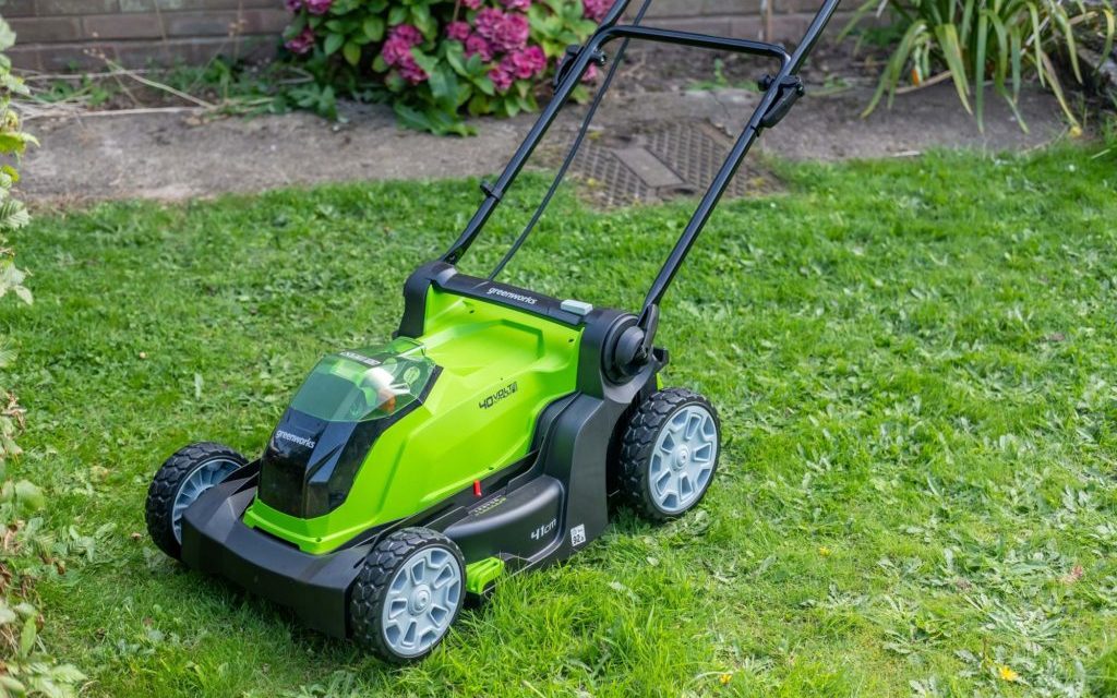 Simple Lawn Mower