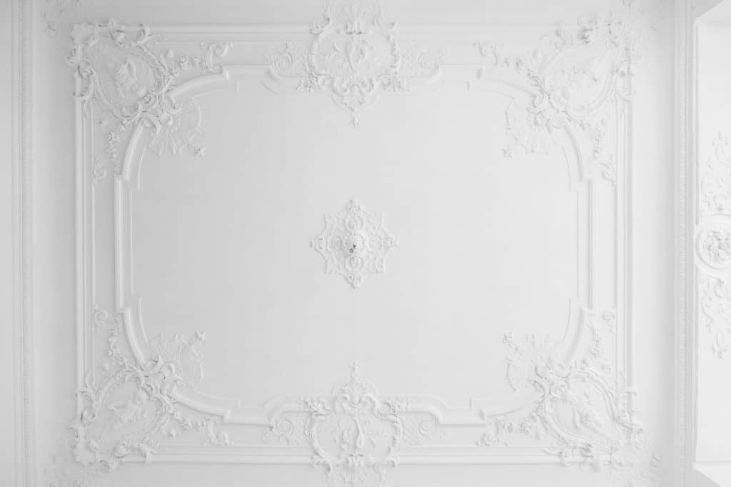 Stucco Decoration White