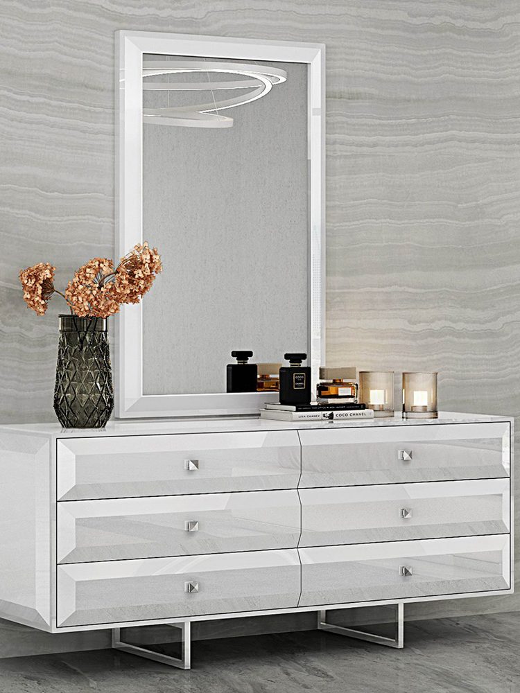 Choose the Abrazo Double Dresser and enjoy camphor use and modernity