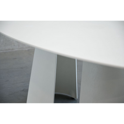 Mobital - Tumuli Oval Dining Table in Tapioca