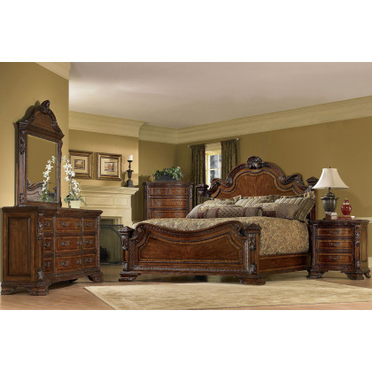 A.R.T. - Old World Drawer Dresser