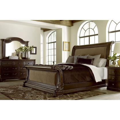 A.R.T. - Gables Bed Bench