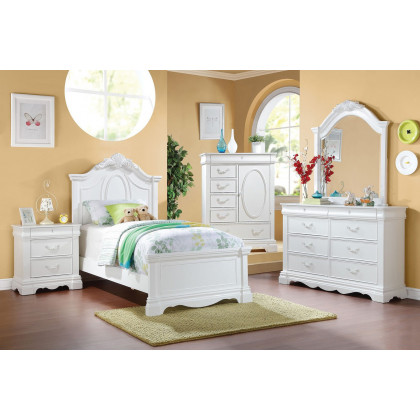 ACME - Estrella Chest in White