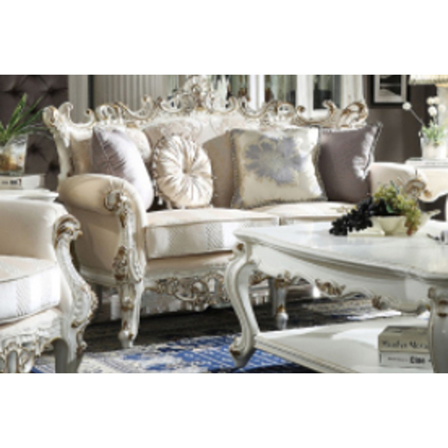 ACME - Picardy II Loveseat with 4 Pillows in Antique Pearl