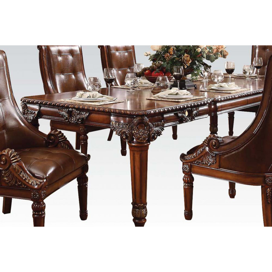 ACME - Winfred Dining Table in Cherry