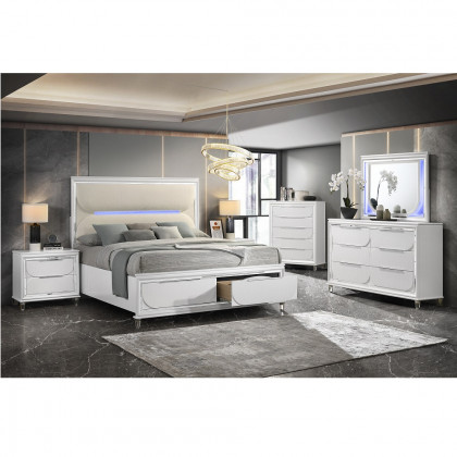 ACME - Tarian Chest in Pearl White
