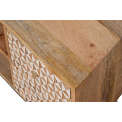 Artisan - Sarina Entertainment Unit