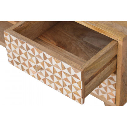 Artisan - Sarina Entertainment Unit