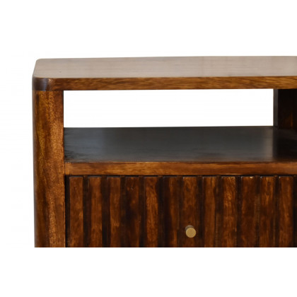 Artisan - Reeve Bedside