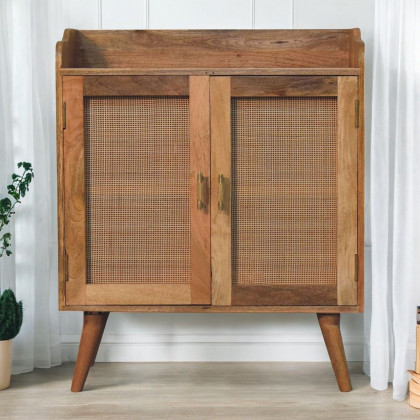 Artisan - Larissa T-Bar Raised Cabinet