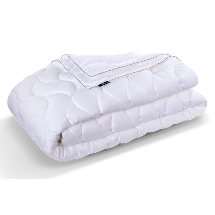 Bedgear Performance Comforter - Full/Queen Size, Medium Weight