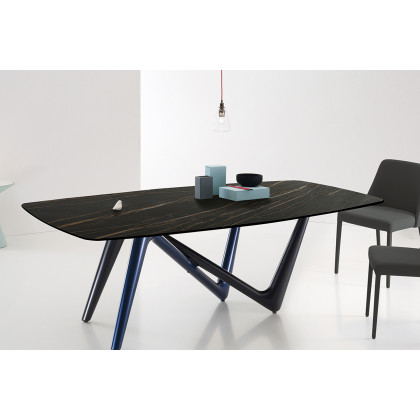 Bellini - Esse Dining Table