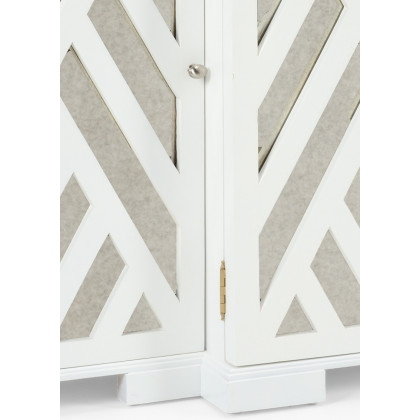 Chelsea House - Tidewater Cabinet in White/Antique