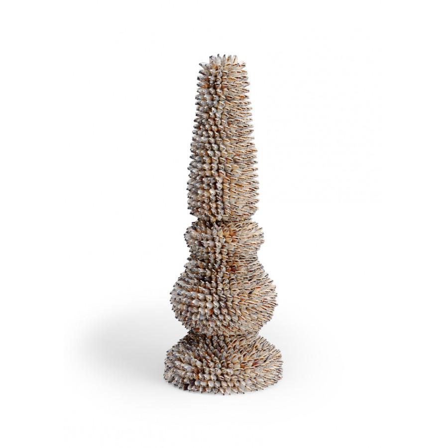 Chelsea House - Strombus Shell Obelisk in Natural