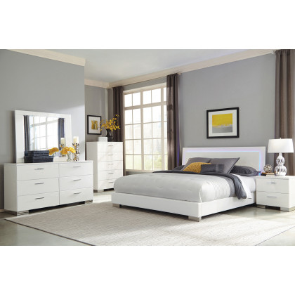 Coaster Felicity Eastern King Panel Bed with Led Lighting - Glossy White