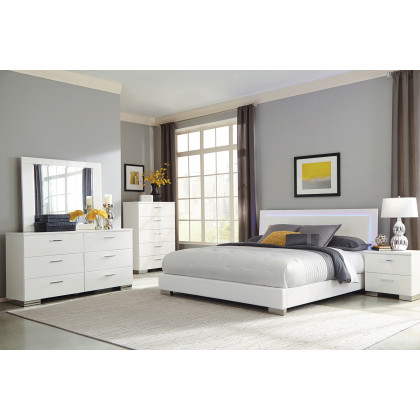 Coaster Felicity Eastern King Panel Bed with Led Lighting - Glossy White