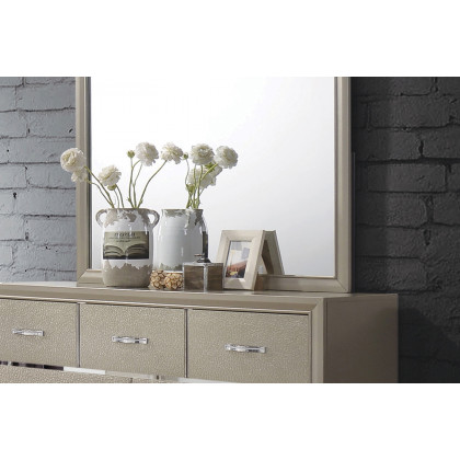 Coaster - Beaumont Rectangular Mirror in Champagne