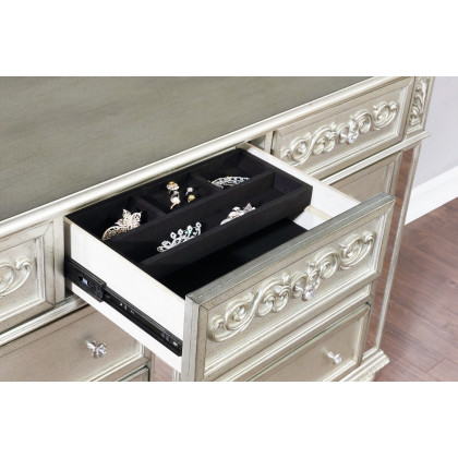 Coaster - Heidi 9-Drawer Dresser in Metallic Platinum