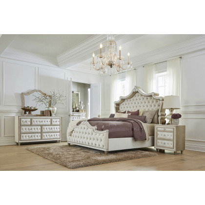 Coaster Antonella Upholstered Tufted Queen Bed - Ivory/Camel